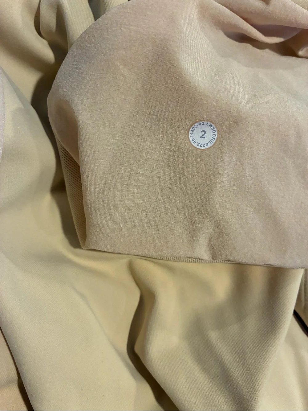 lululemon athletica Men's Drawstring Joggers in Light cream/ Yellow